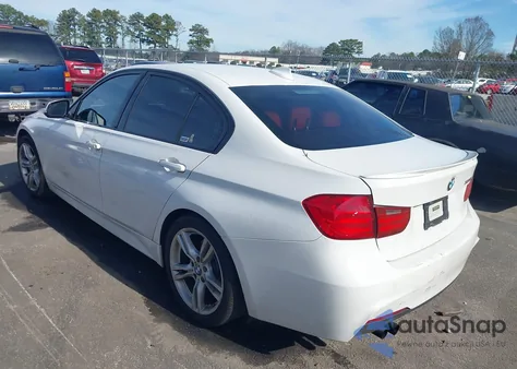 2013 BMW 328I z USA, uszkodzony, nr VIN WBA3A5C56DF604215